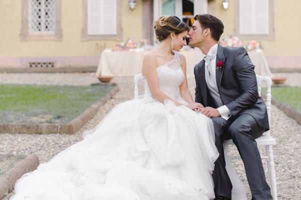 Φωτογραφηση με θεμα τον ανοιξιατικο γαμο στην Τοσκανη