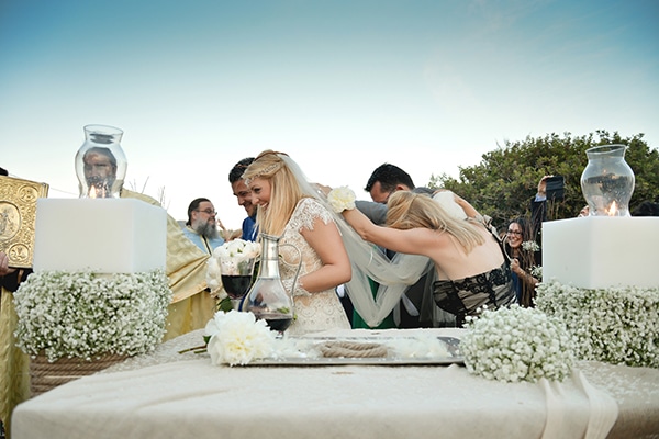 στολισμος-λαμπαδας-γαμου-λευκο