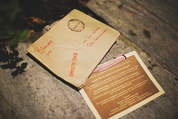 προσκλητηρια-γαμου-πρωτοτυπα