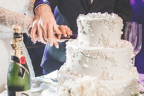 tragoydia gamoy wedding cake songs