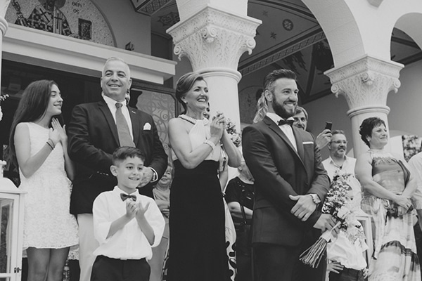 εκκλησια-γαμου-στην-πατρα-αγιος-ελευθεριος (1)