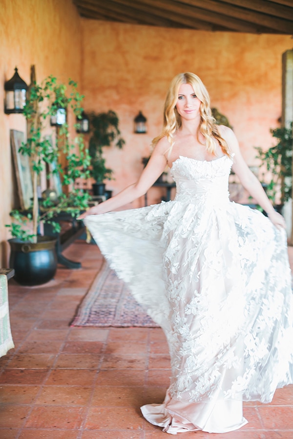 rose-gold-grey-wedding-decoration-ideas (7)