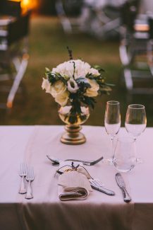 Minimal chic wedding decoration Minimal chic wedding decoration