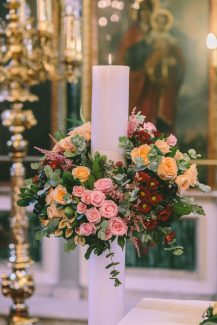 Ομορφος στολισμος λαμπαδας Ομορφος στολισμος λαμπαδας