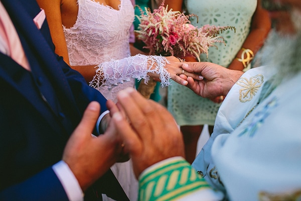 Νυφικο αξεσουαρ για τα χερια