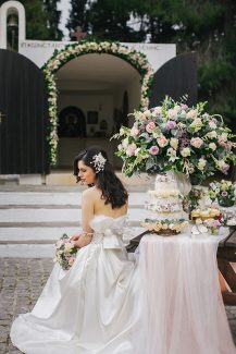 Διακοσμηση εκκλησιας γαμου