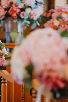 Ανθοστολισμος εκκλησιας