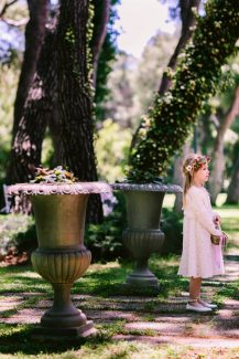 Φορεμα και ζακετακι για παρανυφακια