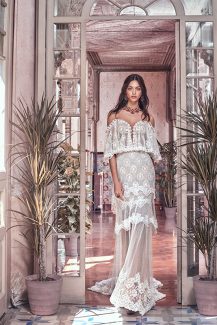 Μοναδικό Νυφικό Φόρεμα Μοναδικό Νυφικό Φόρεμα