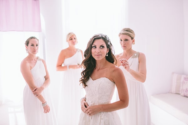 Νυφικο χτενισμα για ενα elegant γαμο