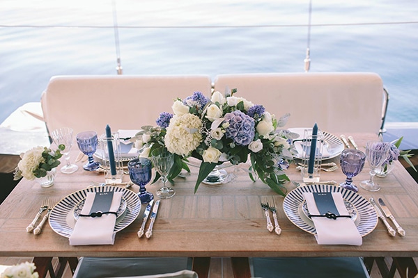 Στολισμος γαμου navy blue