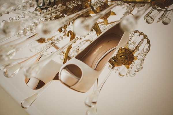 Elegant Vlassis Holevas νυφικα παπουτσια