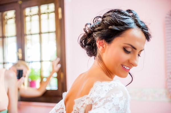 Χτενισμα γαμου με χαμηλο κοτσο