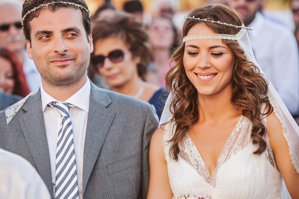 Χτενισμα νυφης για μποεμ γαμο