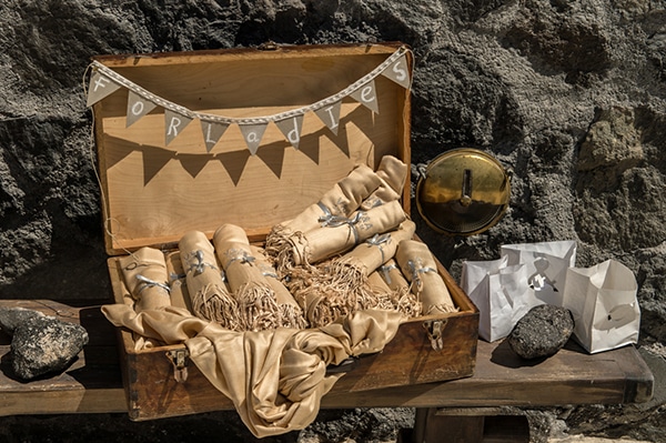 Πασμινες για τις καλεσμενες του γαμου σας