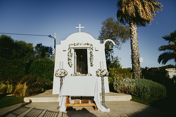 Παρεκκλησι στο Κτημα 48