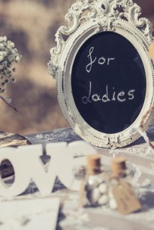 Rustic διακοσμηση για γαμο