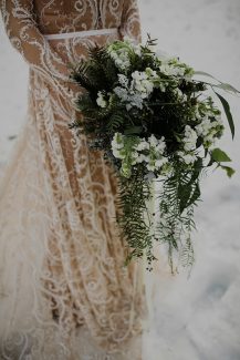 Νυφική ανθοδέσμη για χειμωνιάτικο γάμο Νυφική ανθοδέσμη για χειμωνιάτικο γάμο