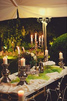 Ρομαντικος στολισμος δεξιωσης γαμου Ρομαντικος στολισμος δεξιωσης γαμου