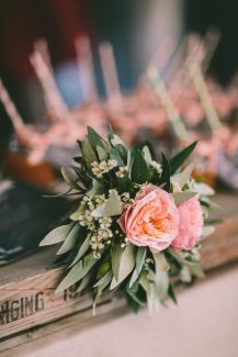 Διακοσμηση γαμου με ελια