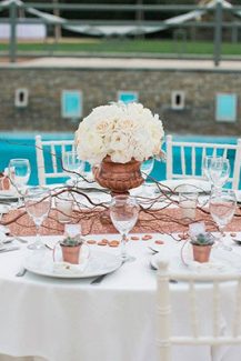 Rose gold στολισμος τραπεζιου Rose gold στολισμος τραπεζιου