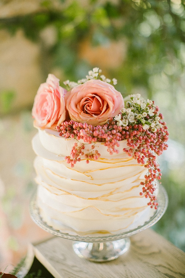 Διακοσμηση γαμηλιας τουρτας