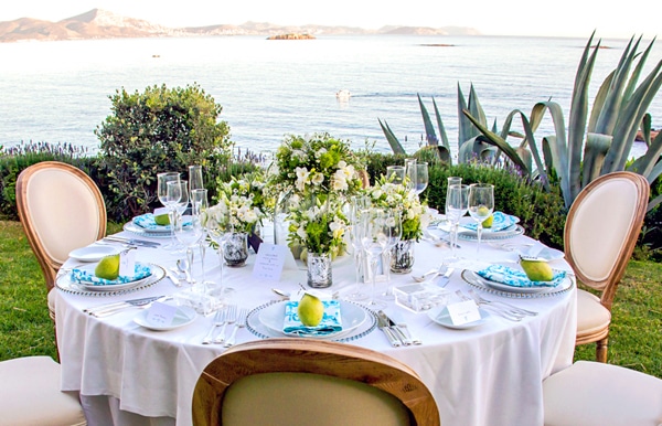 Διακοσμηση γαμου σε χρωμα τιρκουαζ