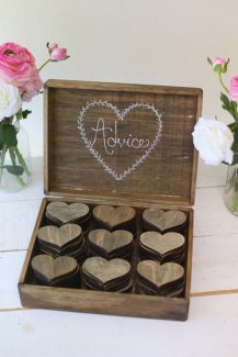 Υπεροχη ιδεα για τις ευχες των καλεσμενων Υπεροχη ιδεα για τις ευχες των καλεσμενων