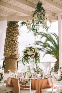 Elegant wedding decoration Elegant wedding decoration