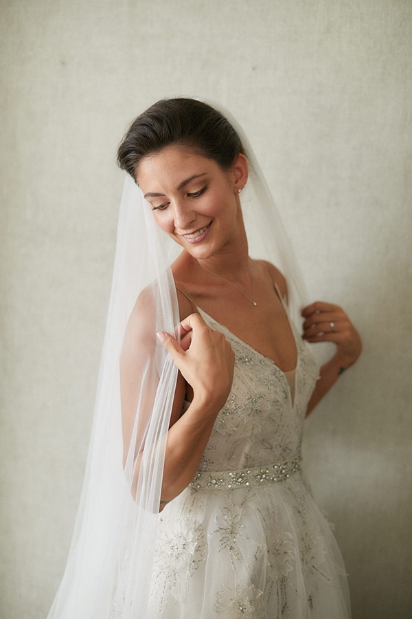 Νυφικο πεπλο