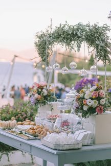 Διακοσμηση για ρομαντικο γαμο Διακοσμηση για ρομαντικο γαμο