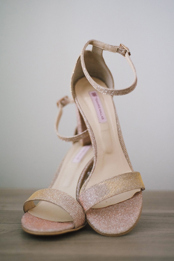 Tsakiris Mallas χρυσα νυφικα πεδιλα