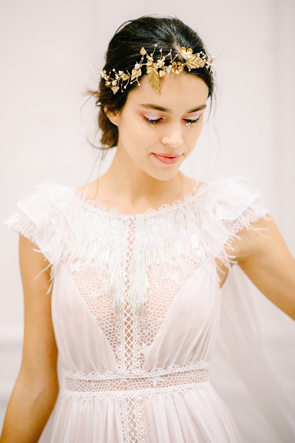 Χρυσο στεφανακι για τα μαλλια νυφης Χρυσο στεφανακι για τα μαλλια νυφης