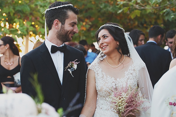 Στεφανα Γαμου σε λευκο χρωμα Στεφανα Γαμου σε λευκο χρωμα