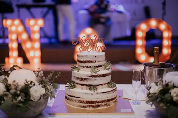 Naked τουρτα γαμου Naked τουρτα γαμου