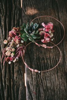 Ροζ χρυσα στεφανα γαμου