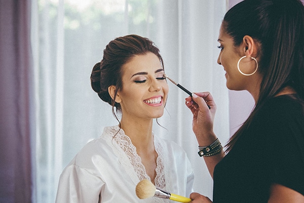 Μακιγιαζ νυφης σε τονους του ροζ