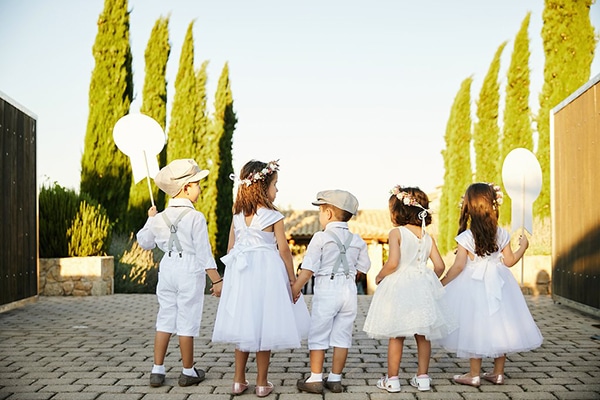 Παρανυφακια με πινακιδες