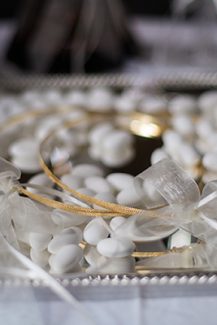 Στεφανα γαμου σε χρυσο χρωμα