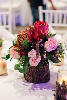 Vintage στολισμος δεξιωσης με κορμους