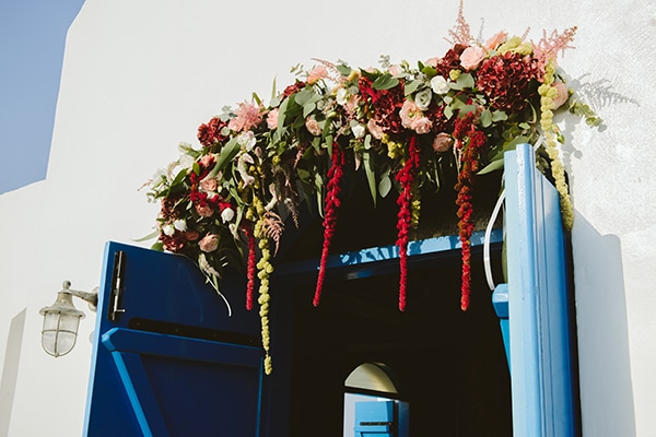 fantastic-ideas-church-entrance-decoration-1.