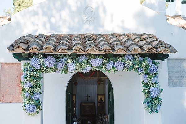 fantastic-ideas-church-entrance-decoration-4.