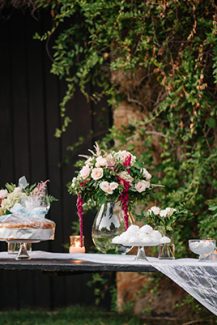 Ρομαντικος στολισμος του χωρου της δεξιωσης