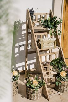 Ρουστικ στολισμος εκκλησιας Ρουστικ στολισμος εκκλησιας