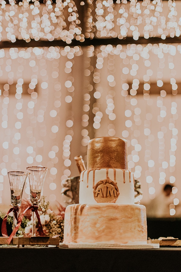 Elegant τουρτα γαμου Elegant τουρτα γαμου