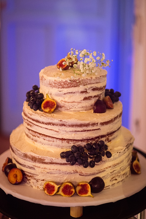 Τουρτα γαμου με φρουτα Τουρτα γαμου με φρουτα