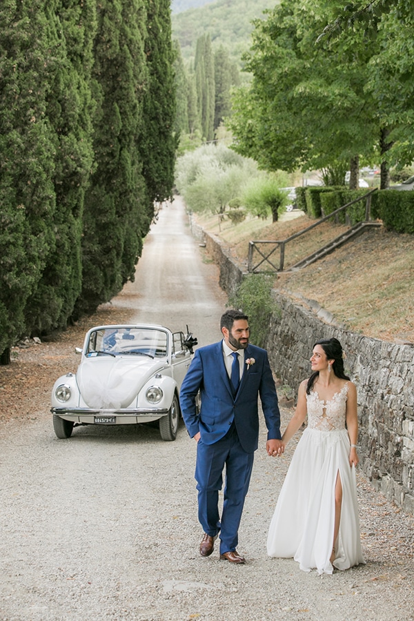 romantic-destination-wedding-italy-02