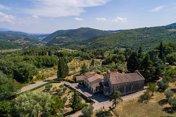 romantic-destination-wedding-italy-16