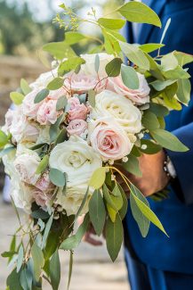 Νυφική ανθοδέσμη για ρομαντικό γάμο