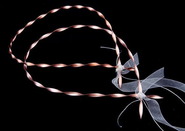 stand-out-with-your-wedding-wreaths-ioulia-stefana_05